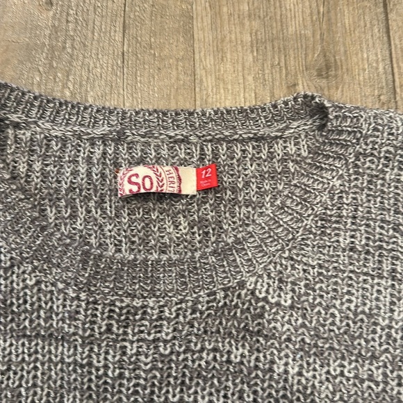 Lovely gray sweater with silver sparkles girls size 12. Pretty tulle detail. - Picture 2 of 4